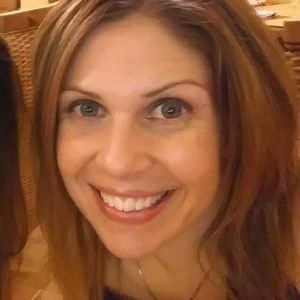 Meet your Posher, Jaclyn